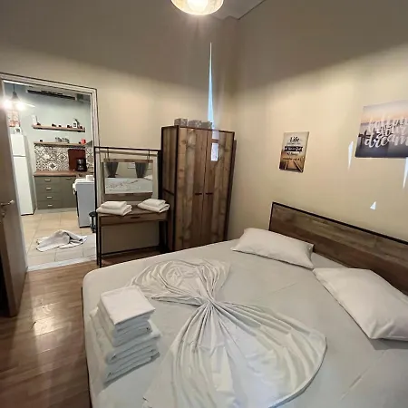 Loxandra's House Апартаменты *