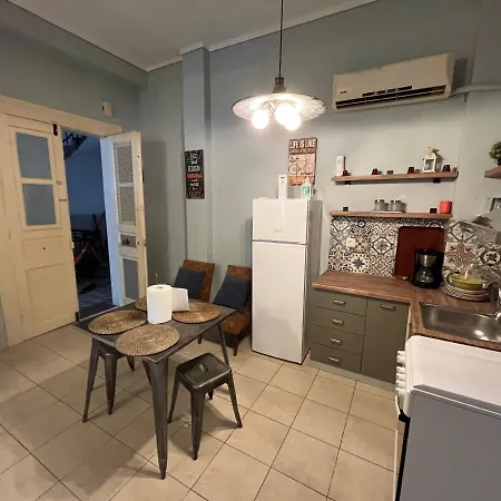 Apartment Loxandra's House