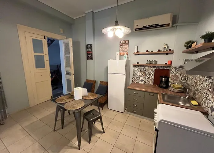 Apartment Loxandra's House